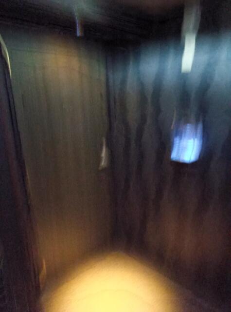 HOTEL The SCENE(ザ シーン）(横浜市港北区/ラブホテル)の写真『部屋の入口です。(24,3)』by キジ