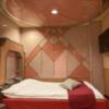 ホテルSAVOY(台東区/ラブホテル)の写真『401号室 ベッド全景』by yamasada5