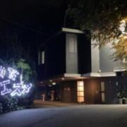 ホテル シエスタ(四條畷市/ラブホテル)の写真『夜の入口』by まさおJリーグカレーよ