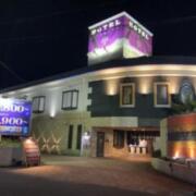 Hotel LIVERPOOL 津久野店 (リバプール)(堺市中区/ラブホテル)の写真『夜の外観』by まさおJリーグカレーよ
