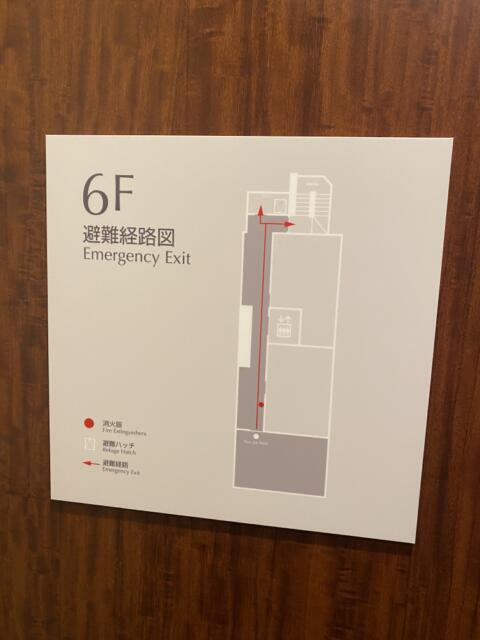HOTEL GERBERA(ガーベラ)(豊島区/ラブホテル)の写真『603号室(避難経路図)』by こねほ