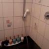 ホテルワンリッツ(戸田市/ラブホテル)の写真『217号室、シャワーとシャンプーなど。シャワーの出はちょっと弱い』by 春風拳