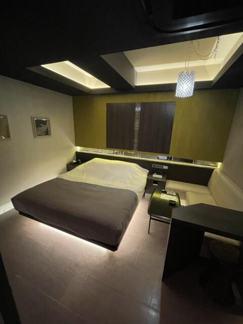 GRAND CHARIOT(グランシャリオ)(新宿区/ラブホテル)の写真『506号室　ベッド』by ぴろりん
