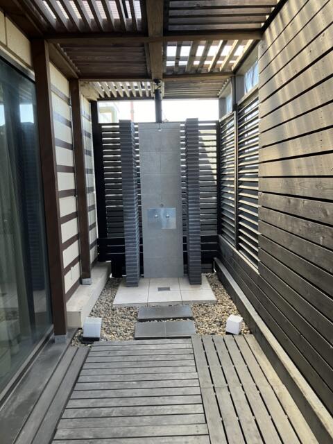 HOTEL MU～Z annex（ミューズアネックス(古河市/ラブホテル)の写真『301号室 露天風呂シャワー』by サトナカ