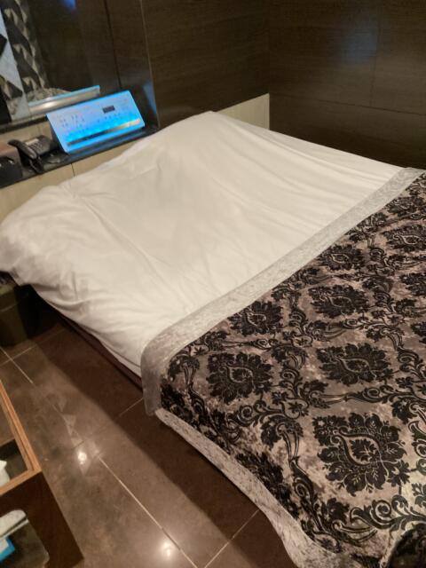 HOTEL IF（イフ）(渋谷区/ラブホテル)の写真『301号室ベッド』by yamasada5