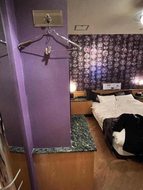 ニューシーズ鶯谷(台東区/ラブホテル)の写真『404号室　壁のハンガー掛け』by ターボー⤴️