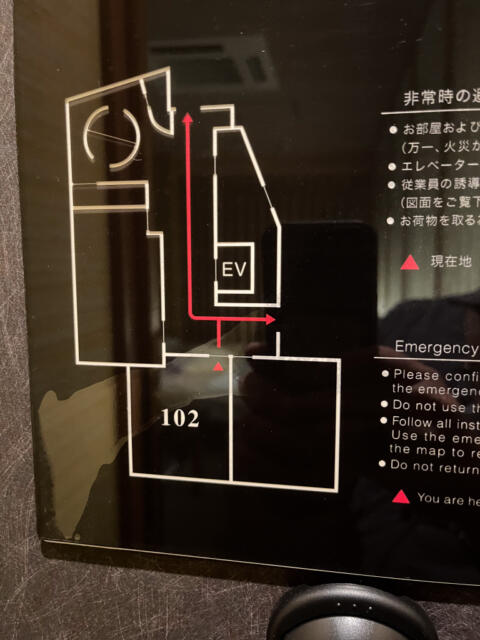 CHARME鶯谷１（シャルム）(台東区/ラブホテル)の写真『102号室　避難経路図』by INA69