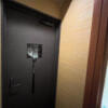 CHARME鶯谷１（シャルム）(台東区/ラブホテル)の写真『102号室　玄関』by INA69