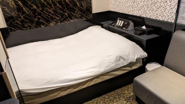 HOTEL AMORE（アモーレ）(渋谷区/ラブホテル)の写真『304号室、ベッド』by 爽やかエロリーマン