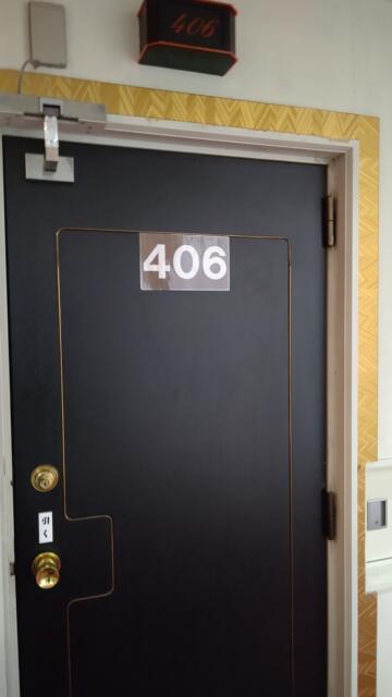 Q&P（キューアンドピー）(大阪市/ラブホテル)の写真『406号室、入口扉』by Sparkle