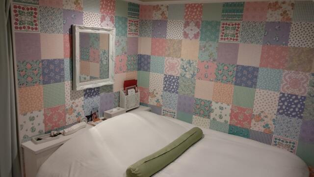 ホテル チャリチョコ(豊島区/ラブホテル)の写真『503号室、お部屋全景②』by Sparkle