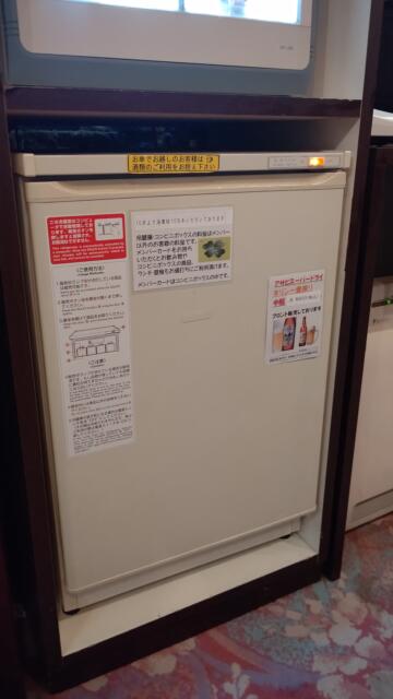 ホテル サンエイト(安八町/ラブホテル)の写真『801号室、有料冷蔵庫』by Sparkle