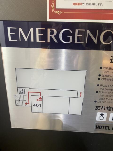 P-DOOR GOLD(台東区/ラブホテル)の写真『401号室(避難経路図)』by こねほ