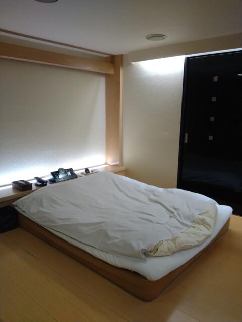 トキワ(豊島区/ラブホテル)の写真『305号室ベッドルーム』by 黒板五郎