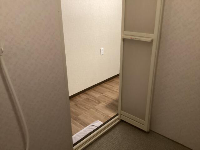 レンタルルーム　アーバナイト(港区/ラブホテル)の写真『507号室 浴室(シャワー室)』by ACB48