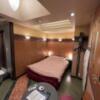 ホテル プレステージ(荒川区/ラブホテル)の写真『502号室　丸テーブル側から見た室内』by ターボー⤴️