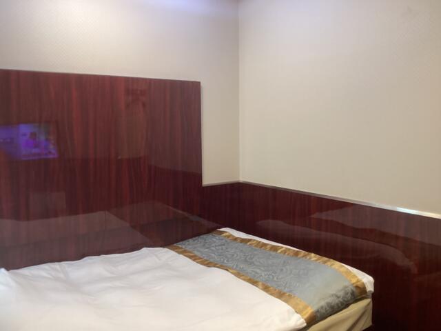 HOTEL AMORE（アモーレ）(渋谷区/ラブホテル)の写真『301号室 お部屋入口から見た室内』by ACB48
