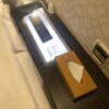 HOTEL CORE 池袋(豊島区/ラブホテル)の写真『203号室(ベッド傍の照明スイッチ、ティッシュ、ゴム他)』by こねほ
