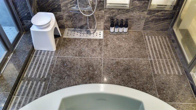 HOTEL K-NEXT(ケーネクスト)(さいたま市大宮区/ラブホテル)の写真『421号室 バスルーム洗い場（１）』by 午前３時のティッシュタイム