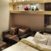 HOTEL GRANSKY（グランスカイ）(墨田区/ラブホテル)の写真『411号室 ベッド周辺（３）』by 午前３時のティッシュタイム
