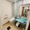 アペルト(豊島区/ラブホテル)の写真『605号室洗面台&amp;トイレ』by miffy.GTI