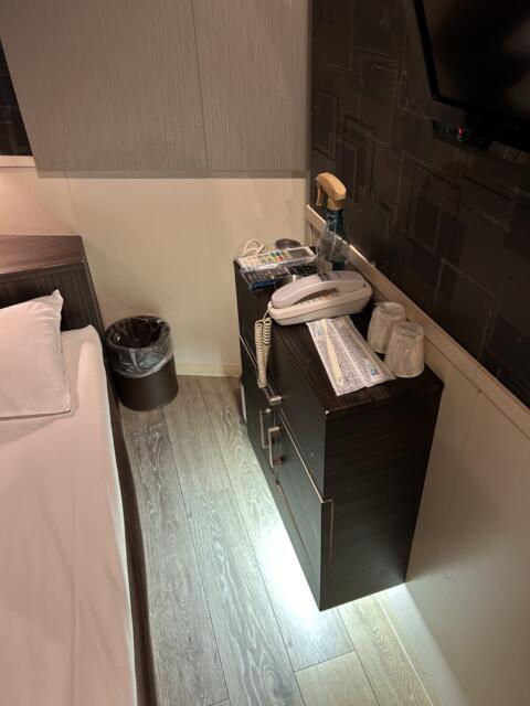 HOTEL HERME（エルメ）(渋谷区/ラブホテル)の写真『302号室　物置棚ケース』by 神戸のりんごちゃん