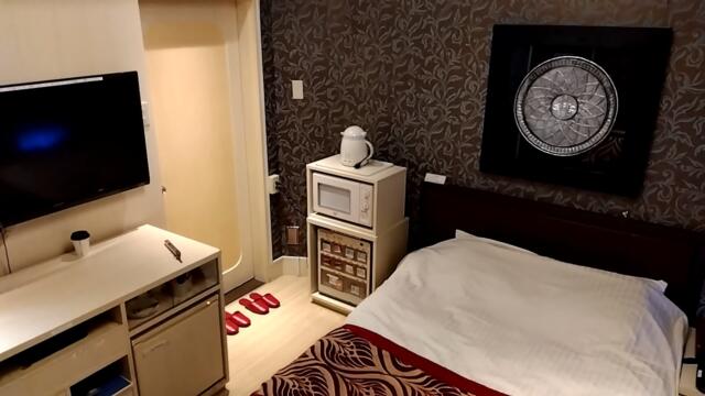 オリオン(立川市/ラブホテル)の写真『208号室（ソファから入口方向）』by ＪＷ