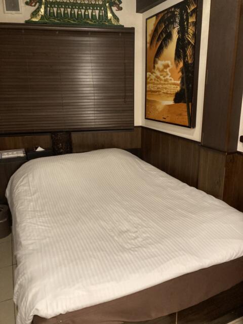 HOTEL ASIA（エイジア)(渋谷区/ラブホテル)の写真『203号室ベッド』by yamasada5