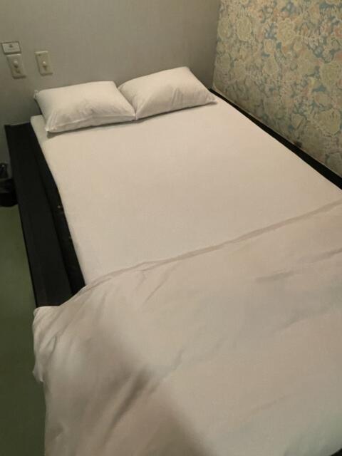 ホテルショコラ(豊島区/ラブホテル)の写真『301号室　ベッド』by ヒロHIROヒロ