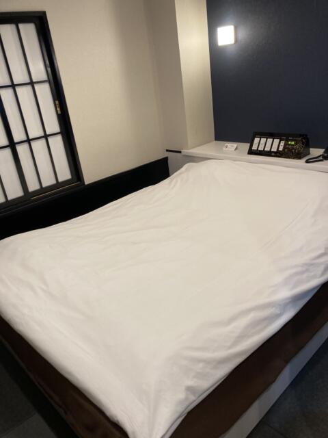 HOTEL Bless（ブレス)(新宿区/ラブホテル)の写真『305号室 ベッドルーム』by yamasada5