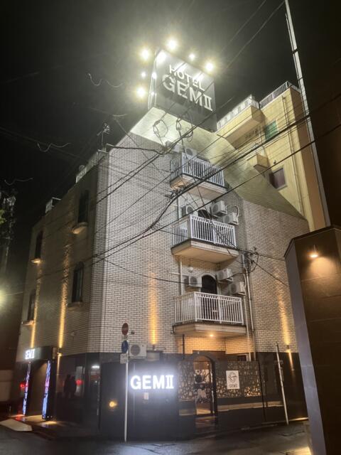 HOTEL GEM Ⅱ(仙台市青葉区/ラブホテル)の写真『夜の外観①』by hireidenton