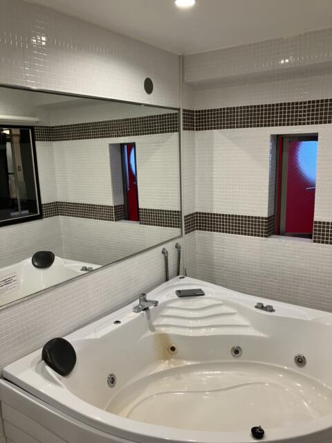 カップルズインハッピー(松戸市/ラブホテル)の写真『502号室 浴室（４）』by サトナカ