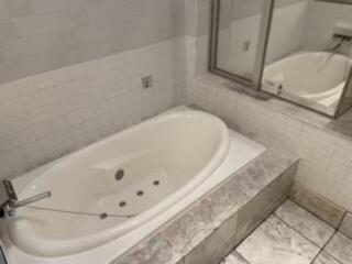 HOTEL PARIS(パリス)(渋谷区/ラブホテル)の写真『104号室　バスルーム』by エロの軍師
