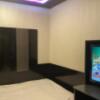 HOTEL AMORE（アモーレ）(渋谷区/ラブホテル)の写真『103号室 ソファから見た室内』by ACB48