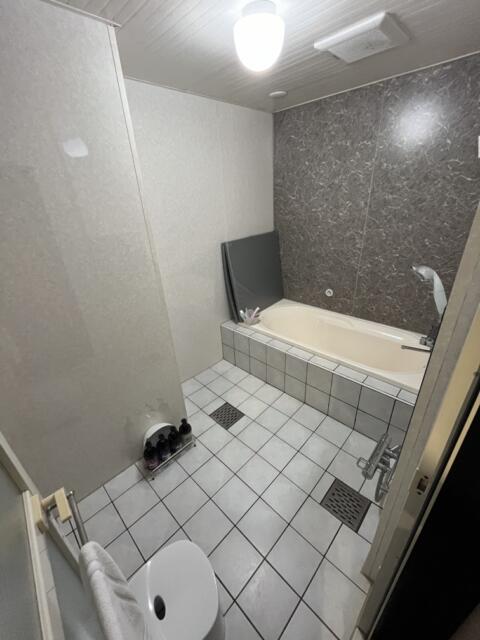 HOTEL GRANDE(川口市/ラブホテル)の写真『505号室　浴室』by ターボー⤴️