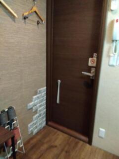 レンタルルーム パラオ(立川市/ラブホテル)の写真『2号室（ベッド上から入口）』by ＪＷ