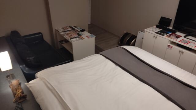 HOTEL LUNA MODERN 桜ノ宮(大阪市/ラブホテル)の写真『210号室、お部屋全景③』by Sparkle