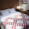 HOTEL 1.10.1(渋谷区/ラブホテル)の写真『32号室　ベッド』by マーケンワン