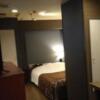 Will CIty(ウィルシティ)池袋(豊島区/ラブホテル)の写真『Will池袋205号室－全景:部屋入口からベッドにかけて(ベッド寄り)』by _Yama