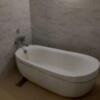 WILL URBAN（ウィルアーバン）八王子(八王子市/ラブホテル)の写真『【601号室】バスルーム。足を伸ばしてゆったり出来ますが、混浴してイチャイチャは無理かな。洗い場が広いのでもったいないなと。』by こばじゃ