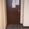 甲隆閣(新宿区/ラブホテル)の写真『408号室　入口ドア内側から。オートロック。』by angler