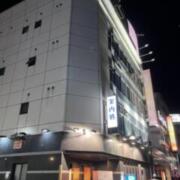 Legend P-DOOR A館・B館(台東区/ラブホテル)の写真『夜の外観』by 体系がたこ焼き