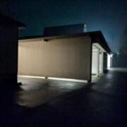 ホテル イブ(人吉市/ラブホテル)の写真『夜の外観』by Sparkle