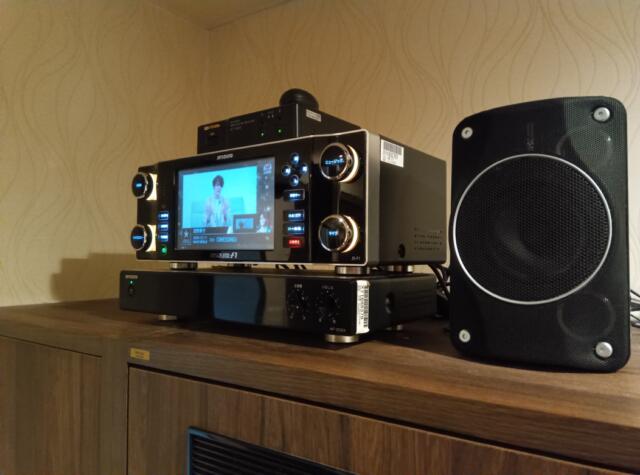 stories HOTEL555 秦野店(秦野市/ラブホテル)の写真『608号室、カラオケセットです。(R7,1)』by キジ