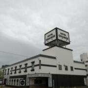 HOTEL CHANCE(全国/ラブホテル)の写真『昼の外観(全景)』by ボブオートン