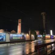 SPA HOTEL T'S Resort（ティー リゾート）(伊勢崎市/ラブホテル)の写真『夜の外観』by まさおJリーグカレーよ
