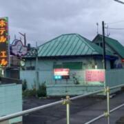 HOTEL L(エル)(全国/ラブホテル)の写真『外観（昼）』by YOSA69