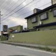 Hotel Plumeria Resort(プルメリアリゾート）(全国/ラブホテル)の写真『昼の外観』by まさおJリーグカレーよ