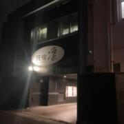 隠宿 凛(Rin)(大垣市/ラブホテル)の写真『夜の外観』by まさおJリーグカレーよ