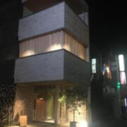 etoe sauna & body communication(新宿区/ラブホテル)の写真『夜の外観』by あらび